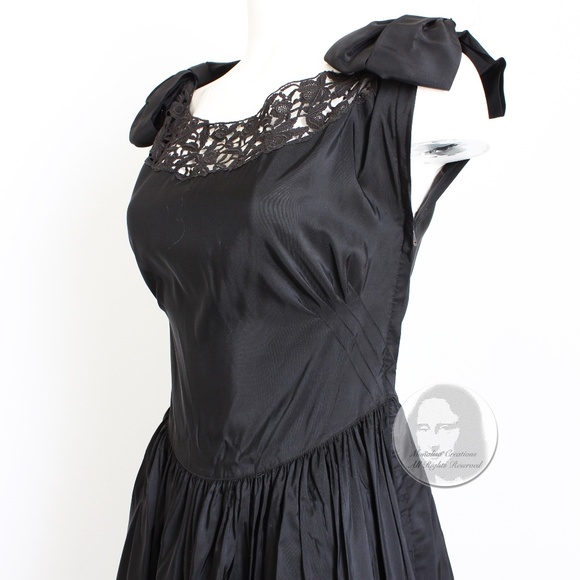 Vintage 40s Party Dress Black Taffeta with Scalloped Lace Hem Irving Detroit - Picture 5 of 14